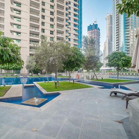 دبي Bellavista 29 Boulevard 2 Bedroom Burj Khalifa & Fountain View المظهر الخارجي الصورة